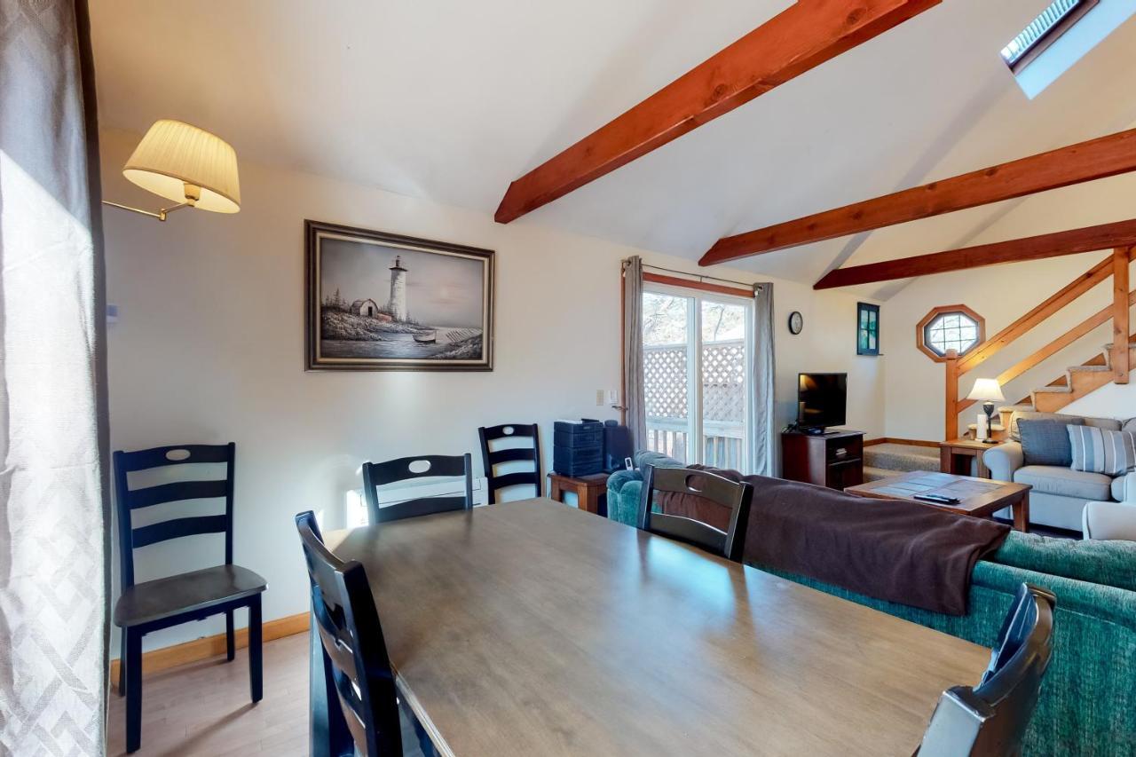 Wooded Oasis Villa Edgartown Buitenkant foto