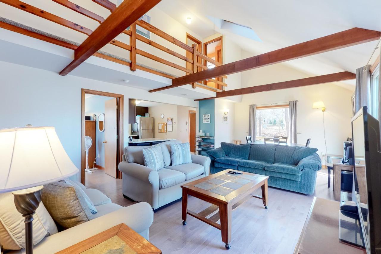Wooded Oasis Villa Edgartown Buitenkant foto
